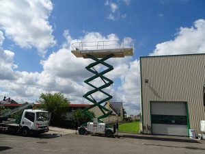 location nacelle automotrice, location plate-forme ciseau diesel, nacelle à ciseaux, plate-forme ciseau diesel