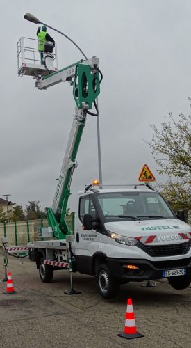 location de camion nacelle, location de nacelle pour elagage, nacelle vl, achat camion nacelle, location camion nacelle prix